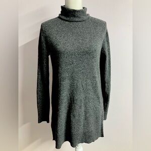 Ann Taylor Women’s Pullover Turtleneck Sweater, Small, Gray, Wool (70%) Blend